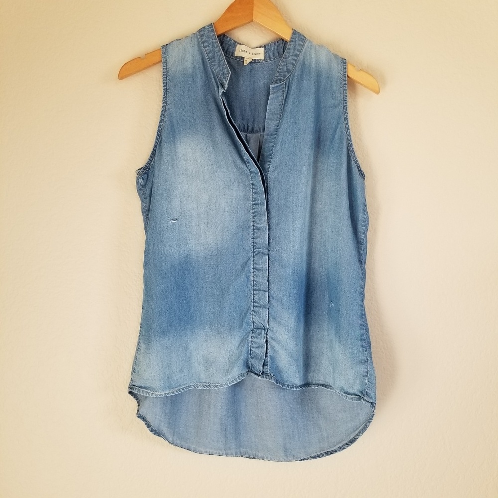 cloth & stone Washed Chambray Sleeveless Tank Top - Light Blue